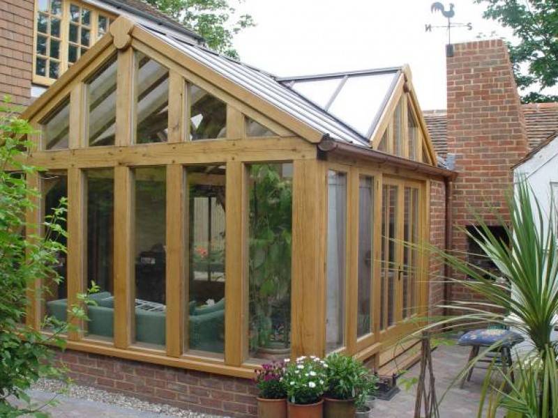 Beautiful Timber Frame Outdoor Living Area