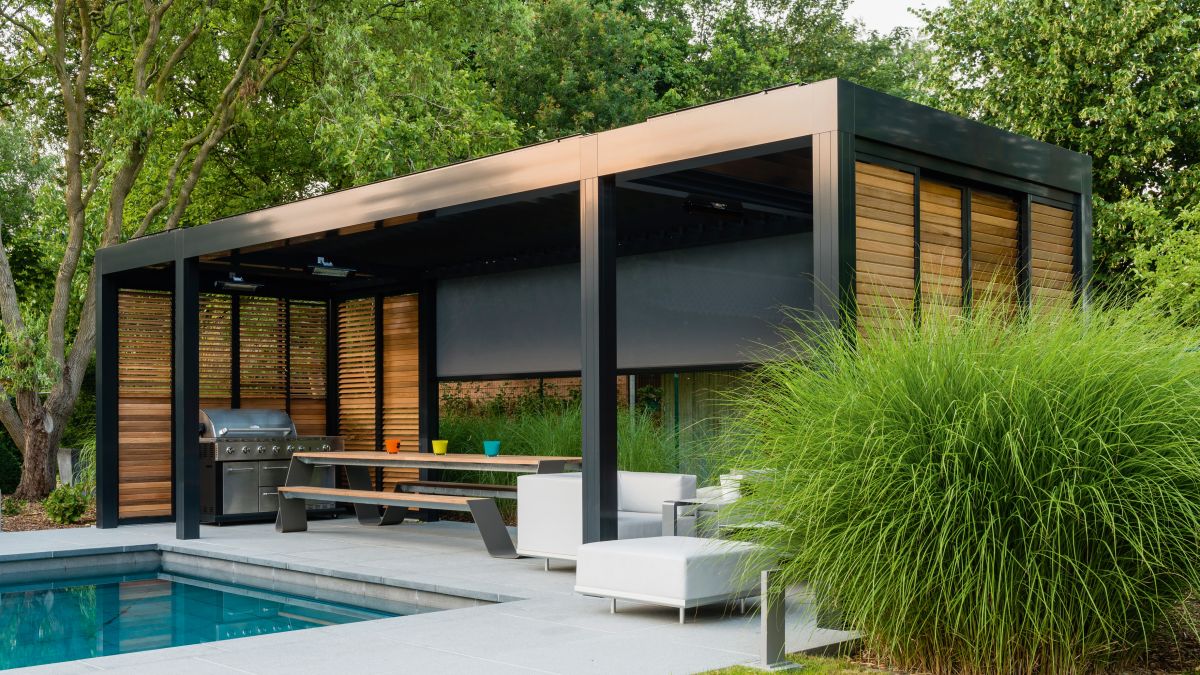 An Idyllic Garden Retreat