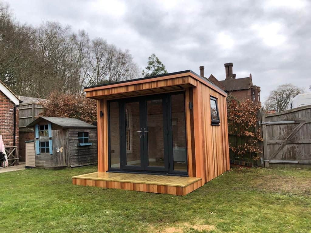 Yearround Modern Space Green Retreats