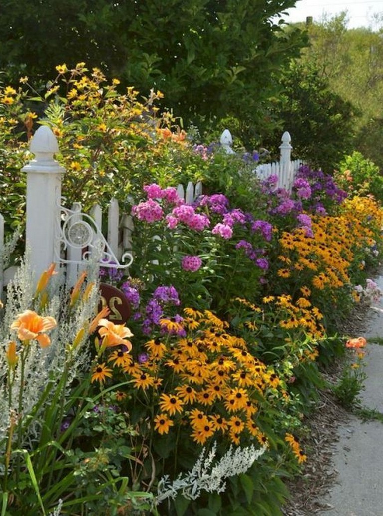 A Low Maintenance Flower Bed