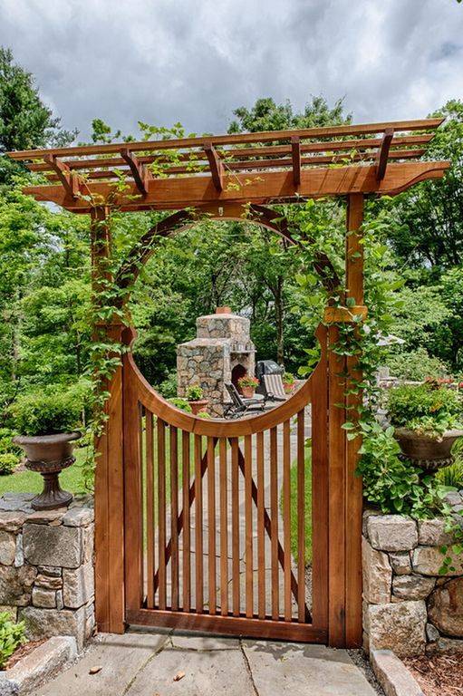Gorgeous Iron And Wooden Garden Gate Decoration Ideas Home