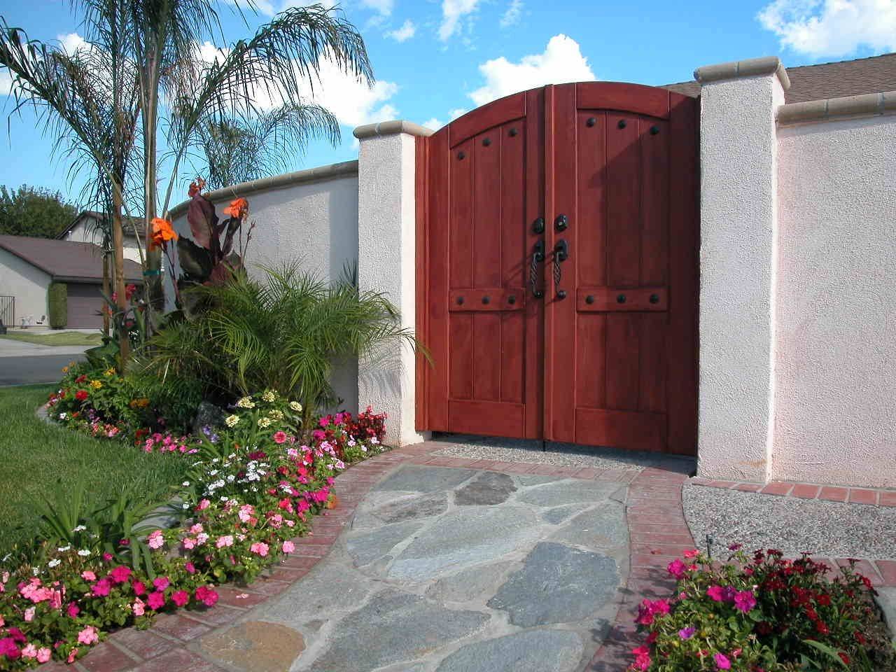 Amazing Rustic Garden Gates Design Ideas Page