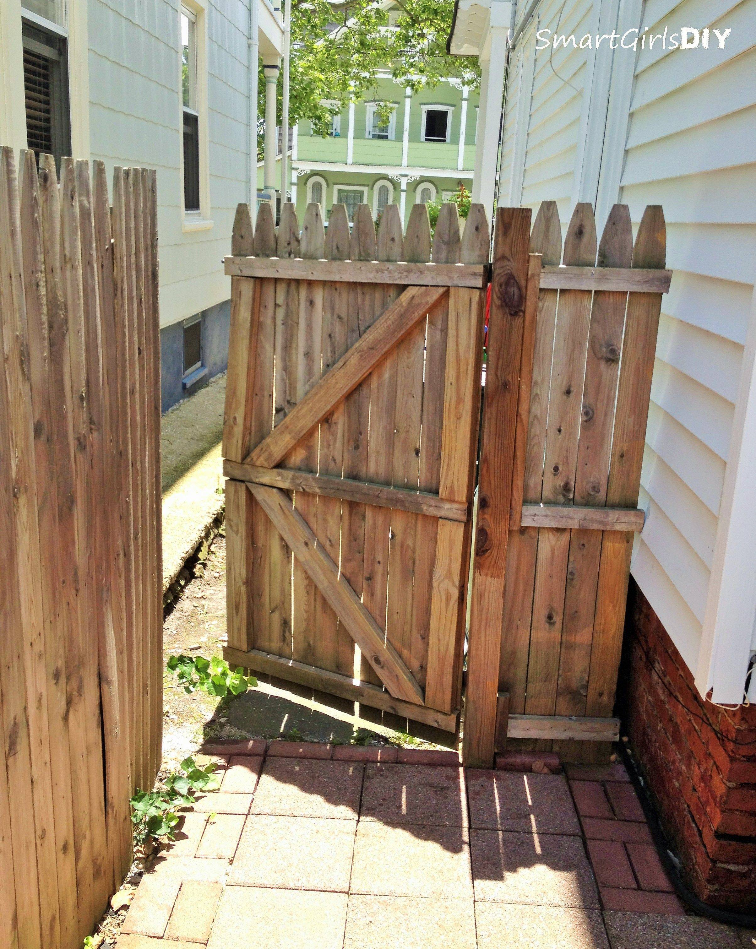 Wood Fence Gates