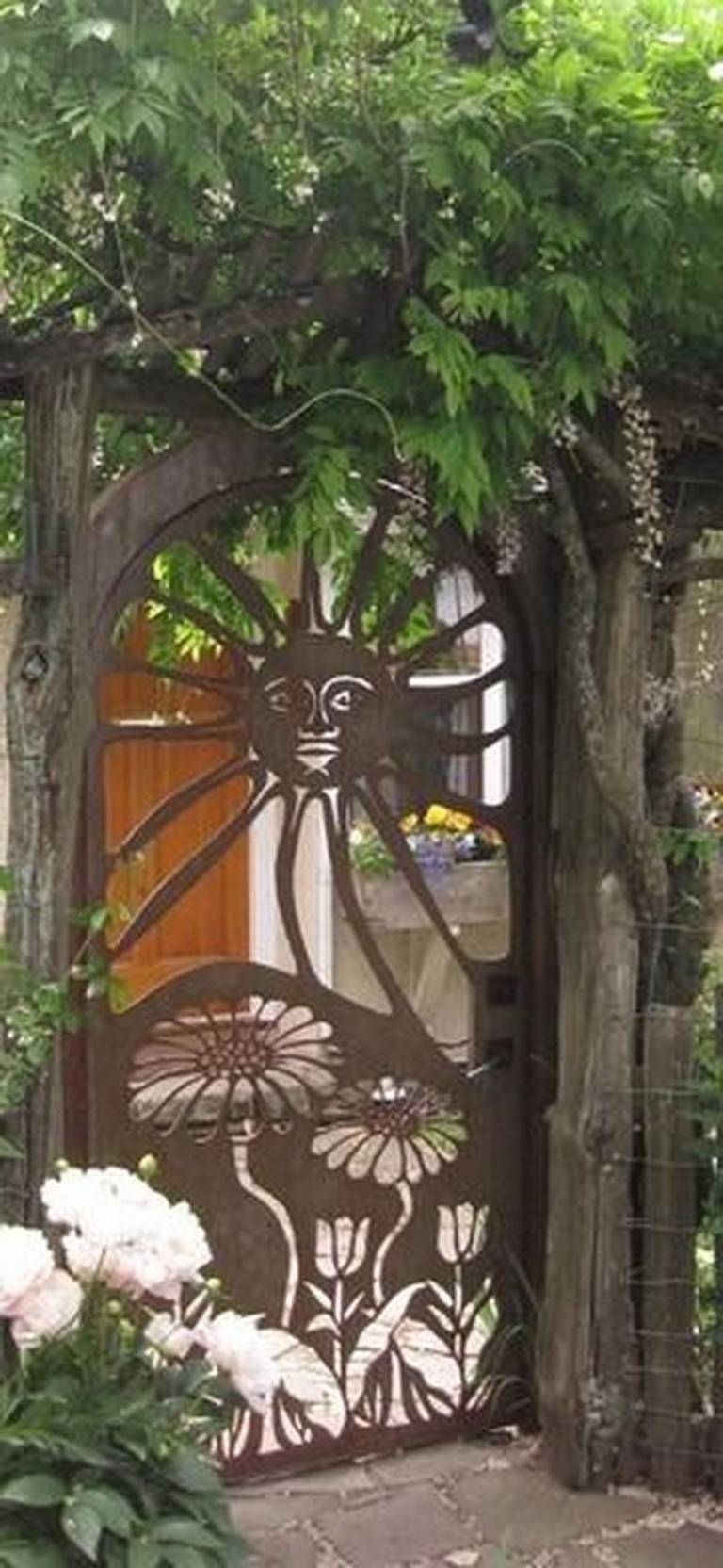 Fantastic Rustic Garden Gates Decor Ideas