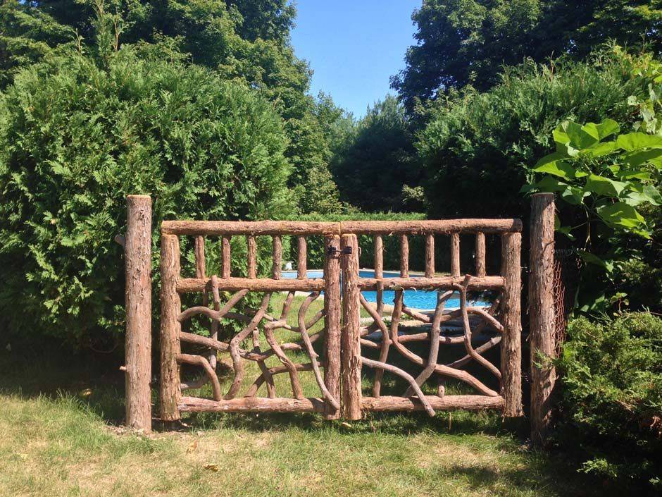 Amazing Rustic Garden Gates Design Ideas Page