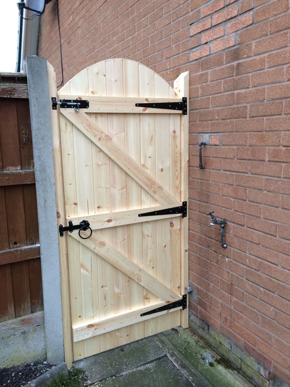 Top Diy Garden Gates Ideas