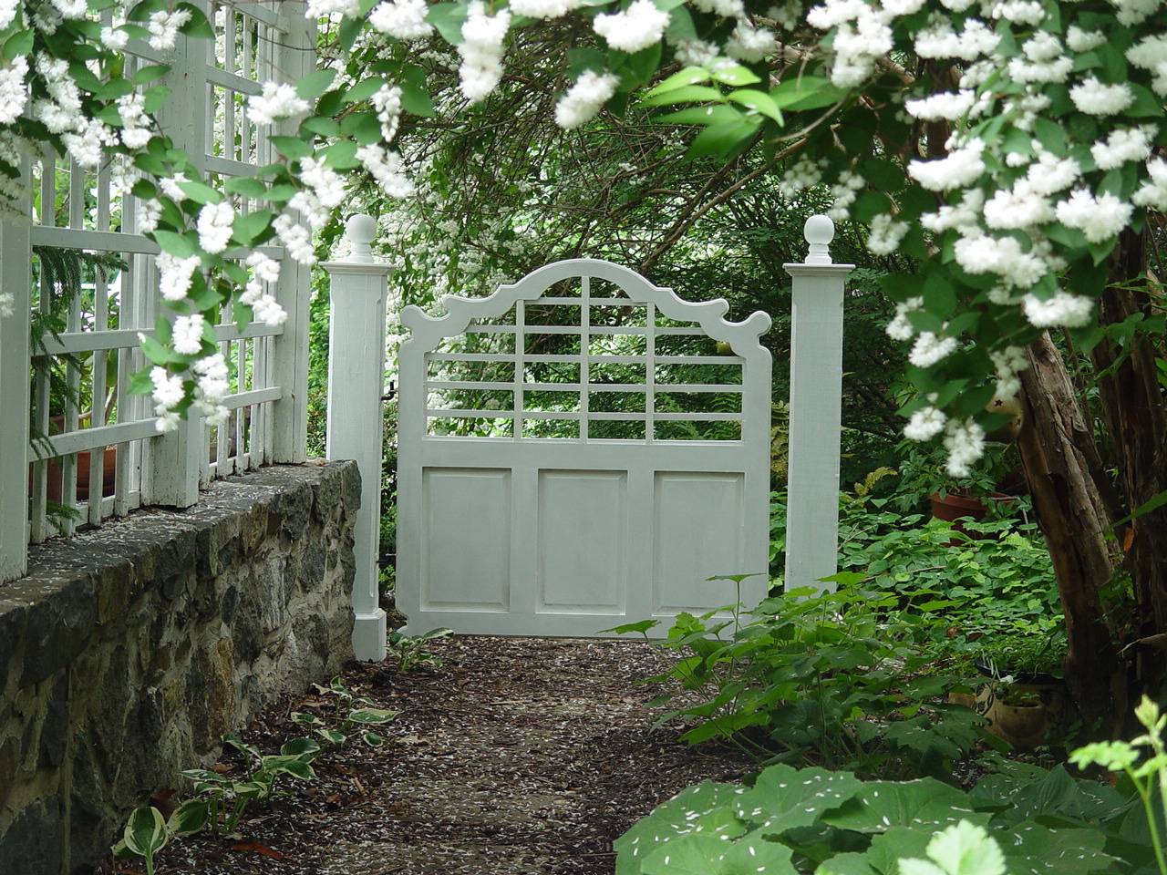 Our Wood Roman Gateway