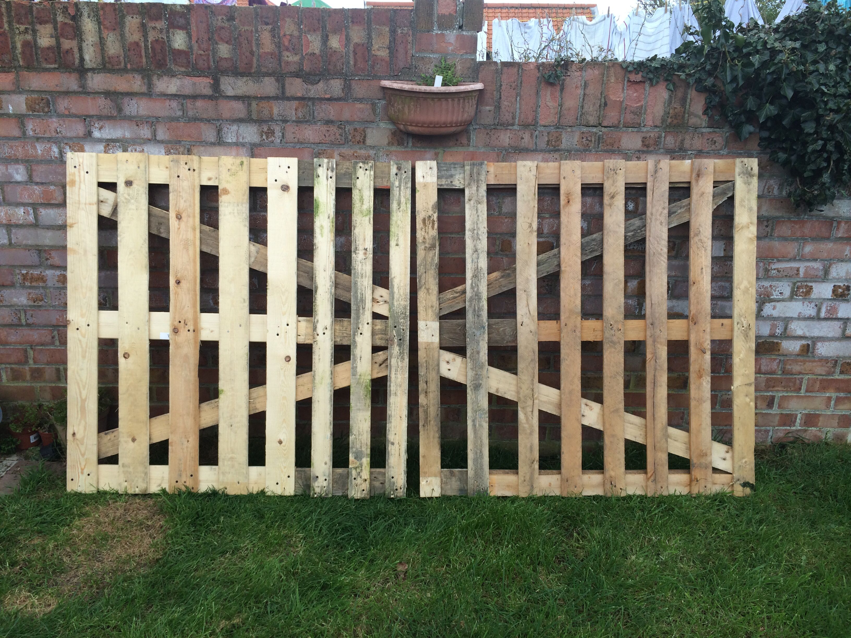 Pallet Gate Wooden Pallets