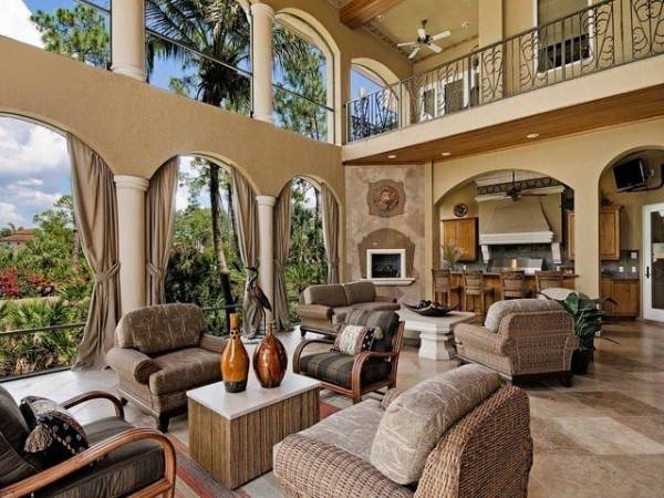 Custom Luxury Dining Room Interior Designs