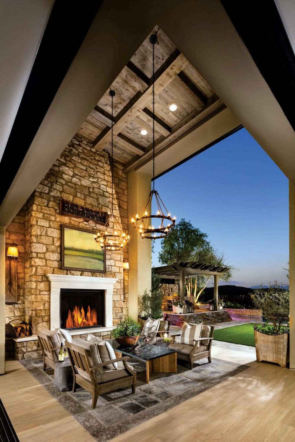 Contemporary Outdoor Living Room