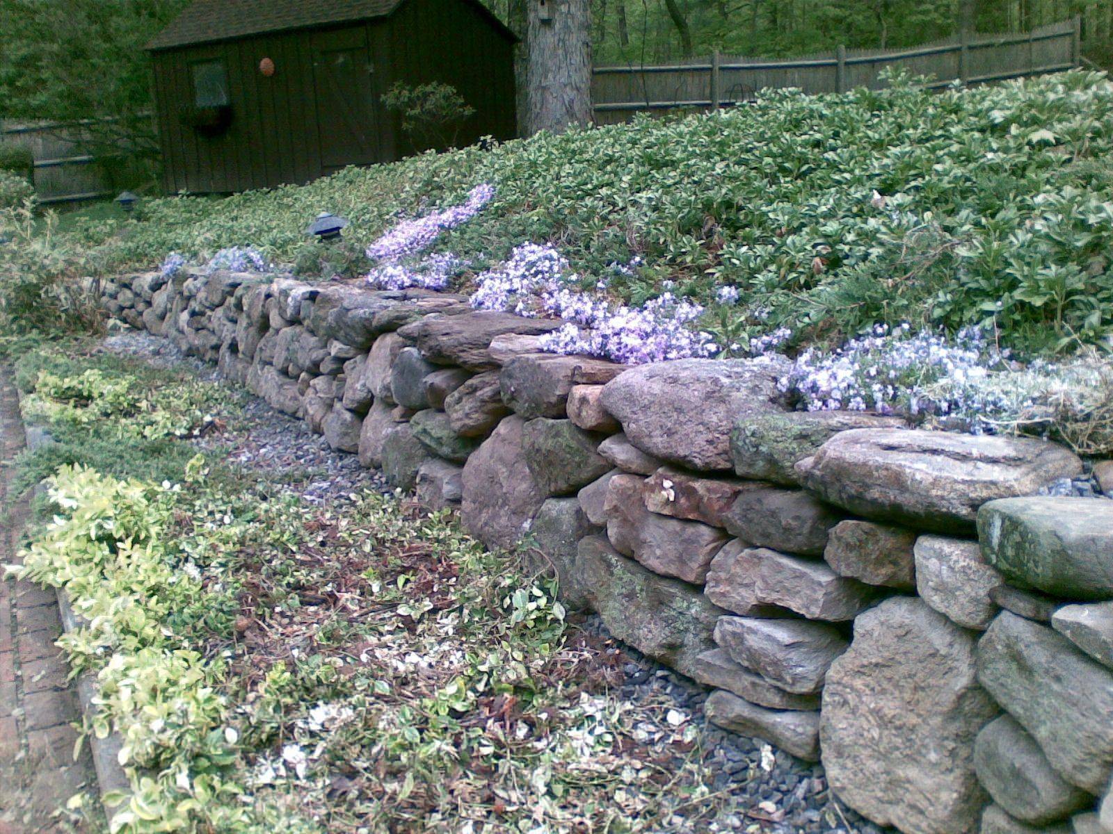 Home Housevolve Stone And Wood Fence