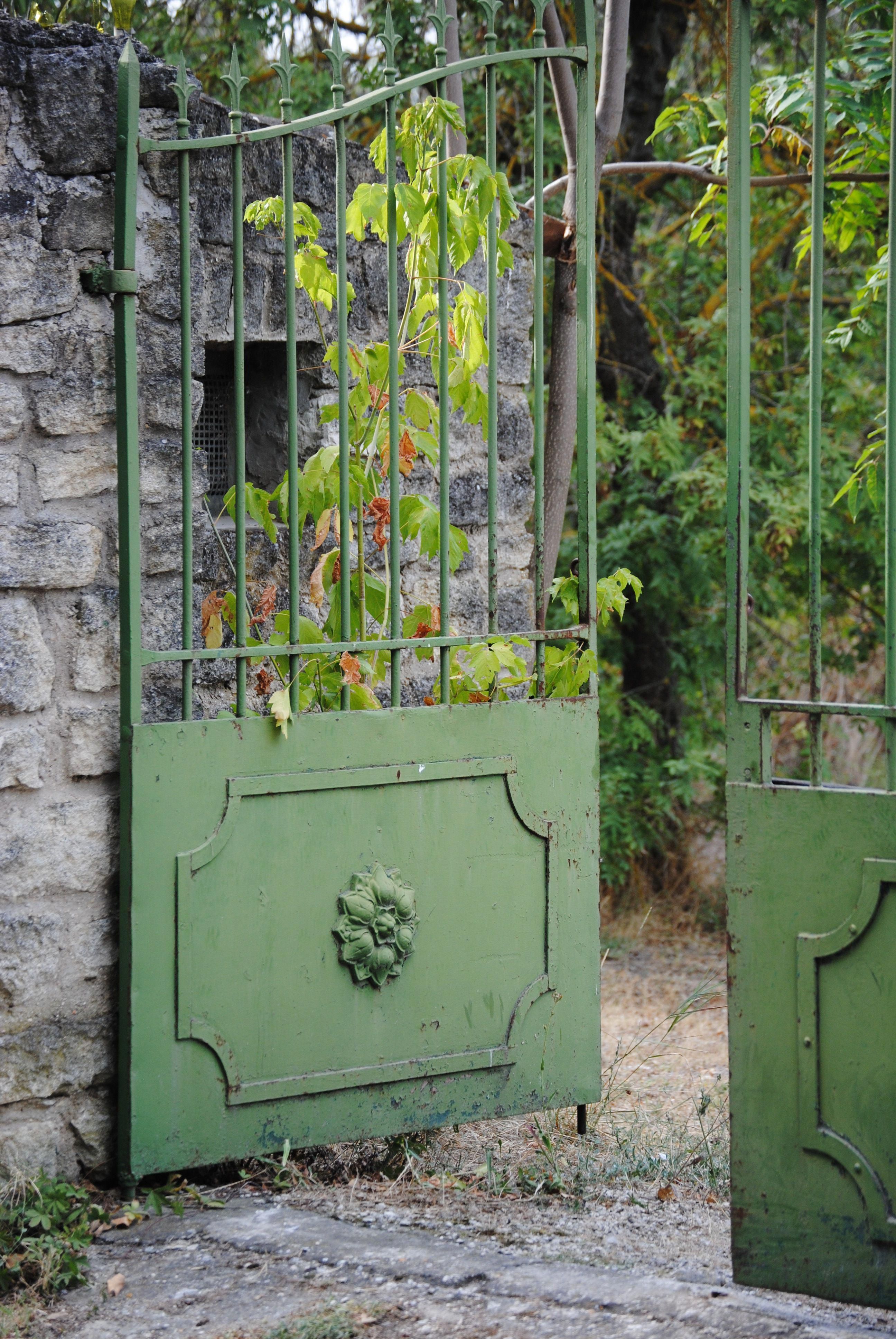 Reclaimed Wood Gate Garden Entry French Garden Traditional