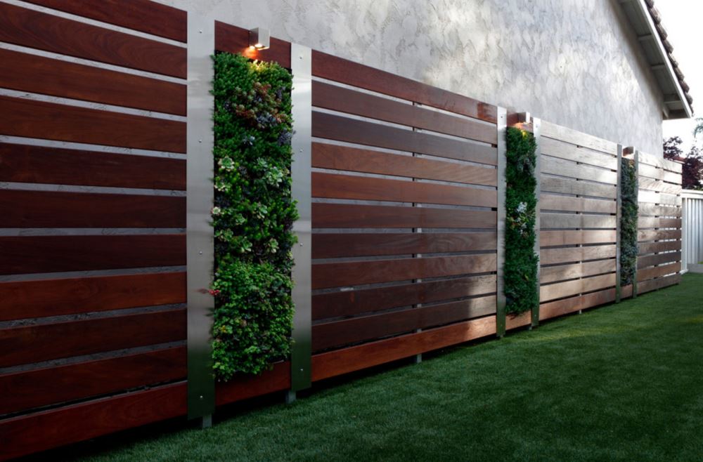 Fence Decorating Ideas