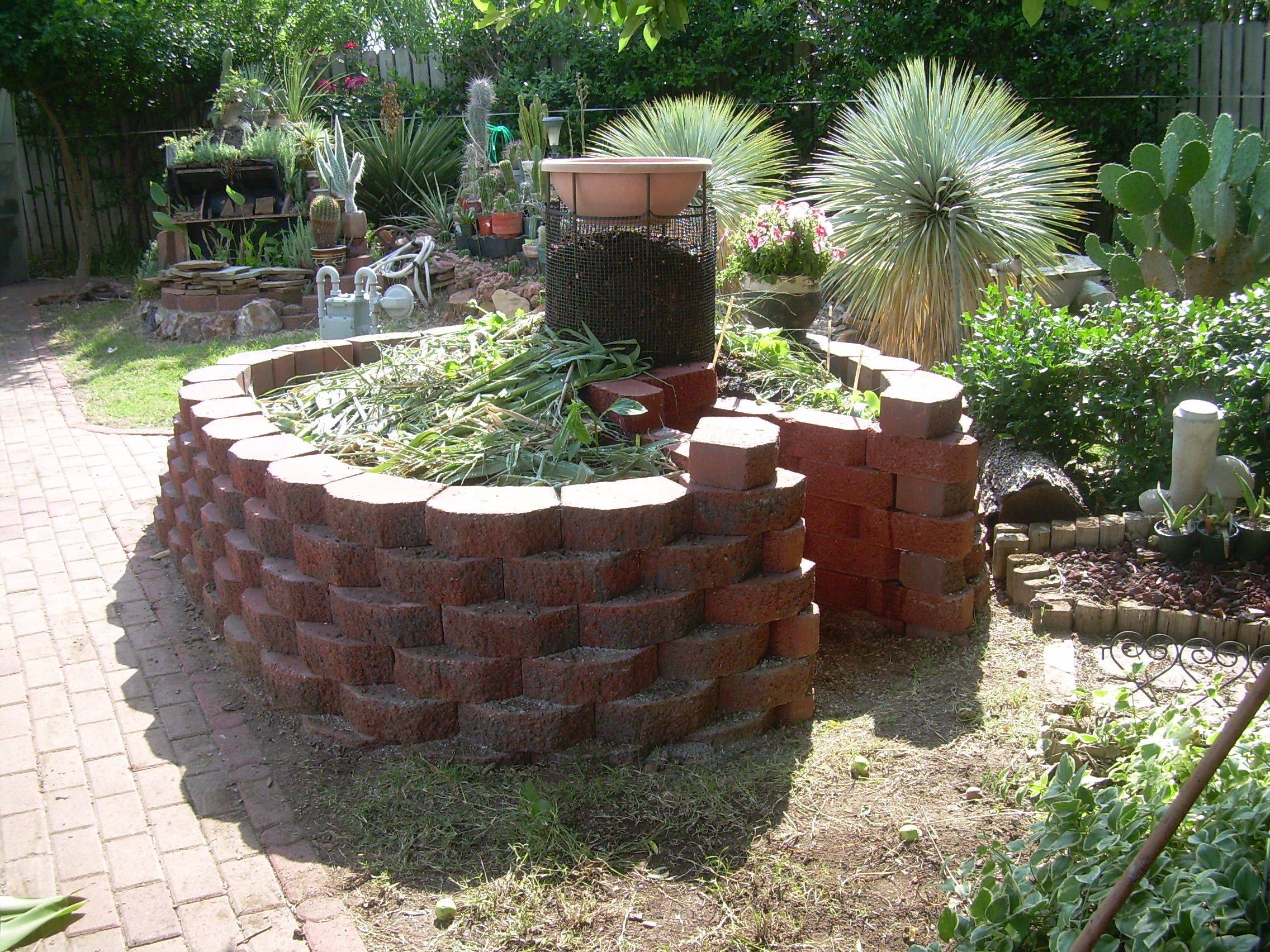 Keyhole Garden Design