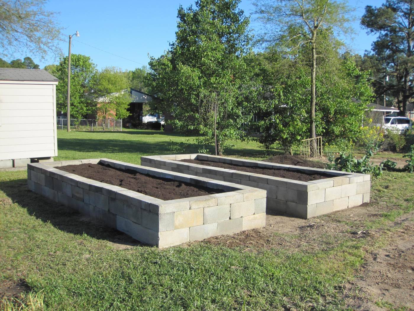 A Cinder Block Raised Garden Bed Sunshine