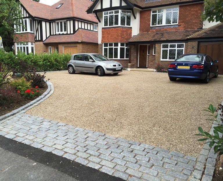 Sandstonepatiomartonmiddlesbroughpavinglandscapegardeners