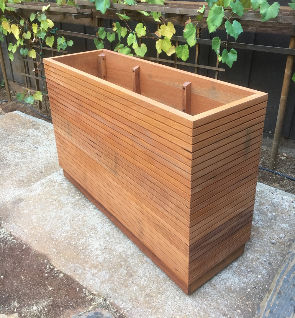 Wooden Cable Wheel Project Cable Reel Ideas Garden Herb Garden