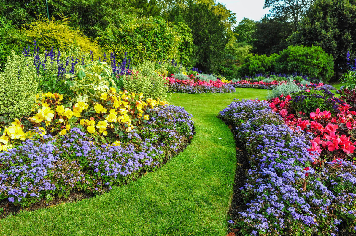 Stunning Spring Garden Ideas