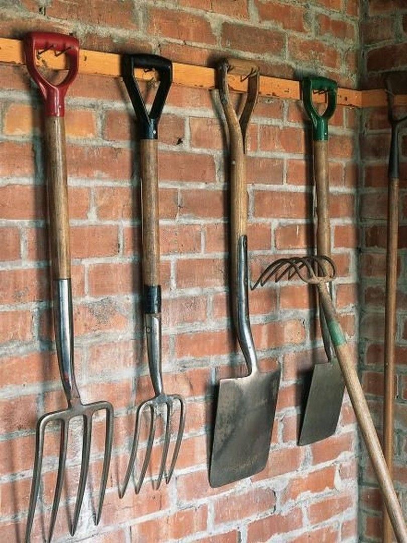 Garden Tool Storage Wall Tutorial Design