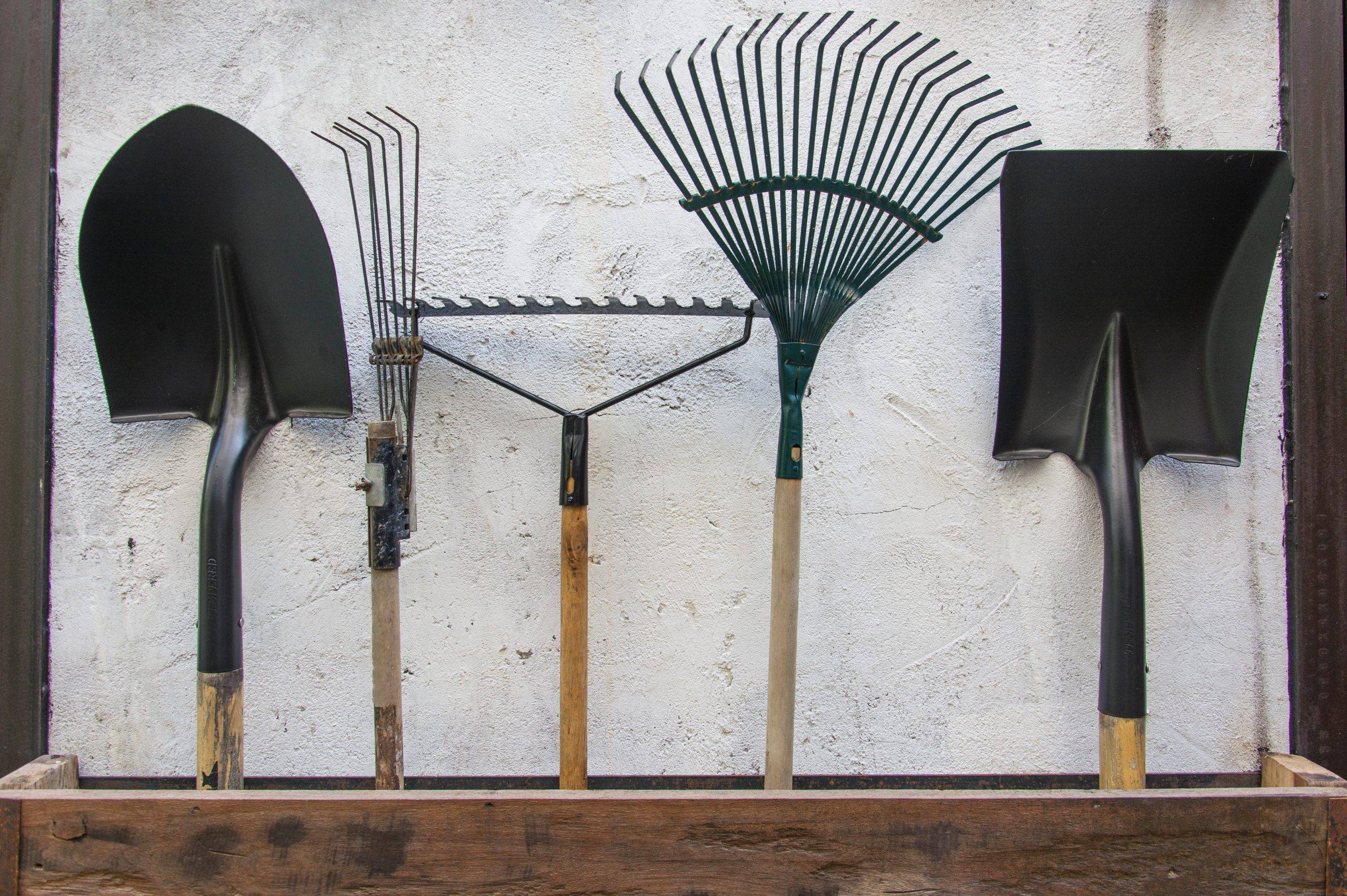 Repurposed Garden Tools Ideas