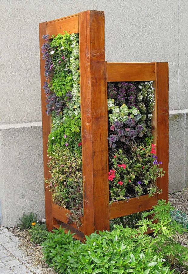 Cool Indoor And Outdoor Vertical Garden Ideas