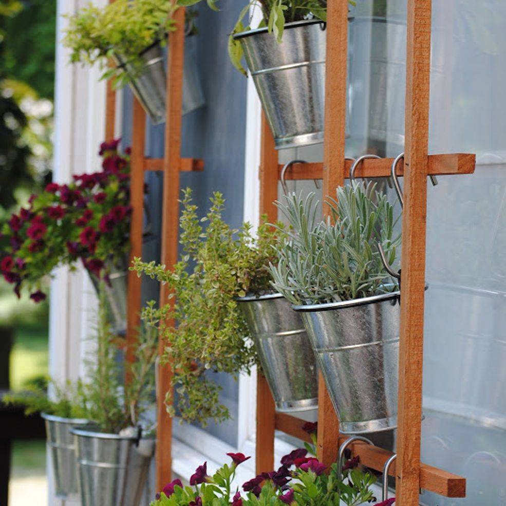 Insanely Cool Herb Garden Container Ideas