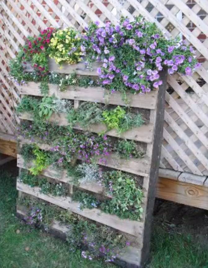 Inventive Recycled Pallet