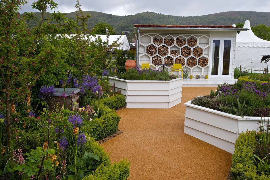 A Certified Bee Friendly Farm