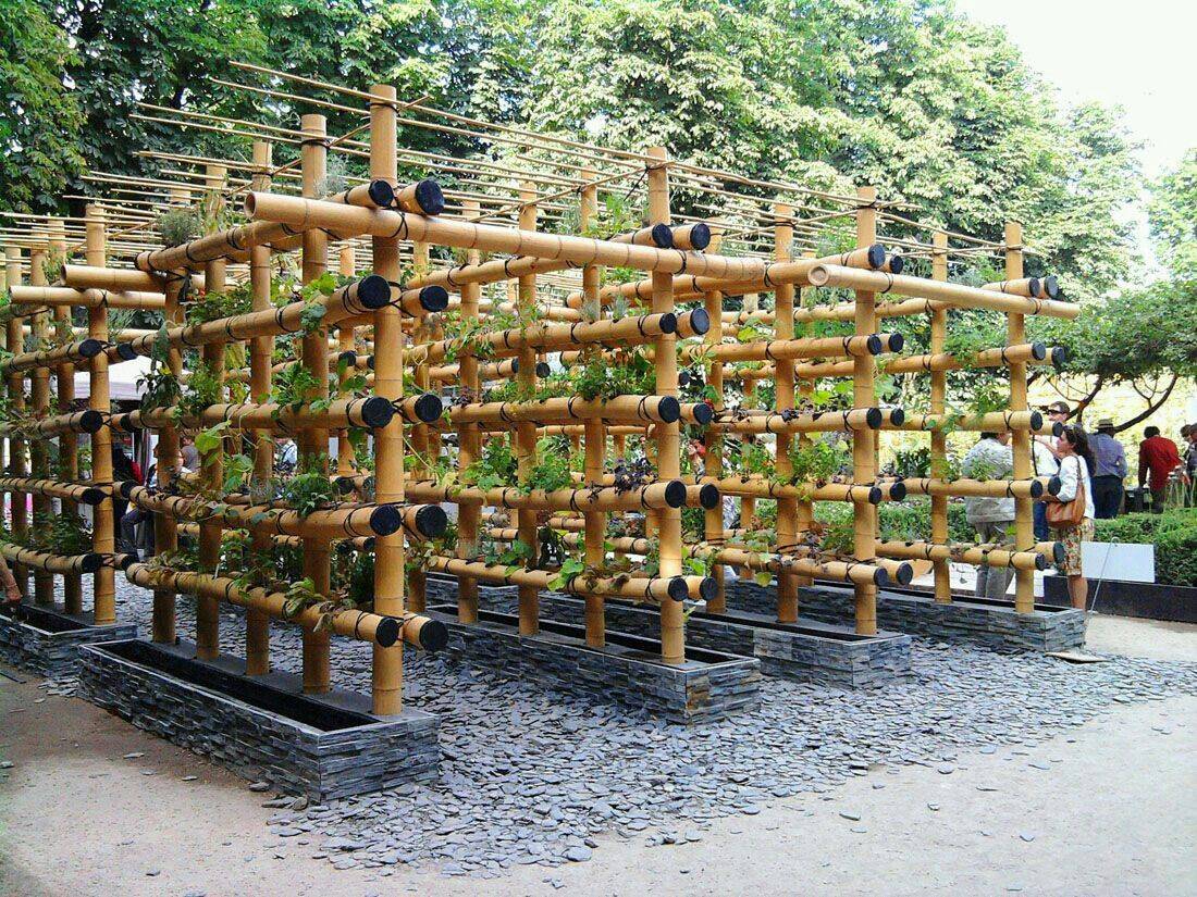 A Vertical Planter