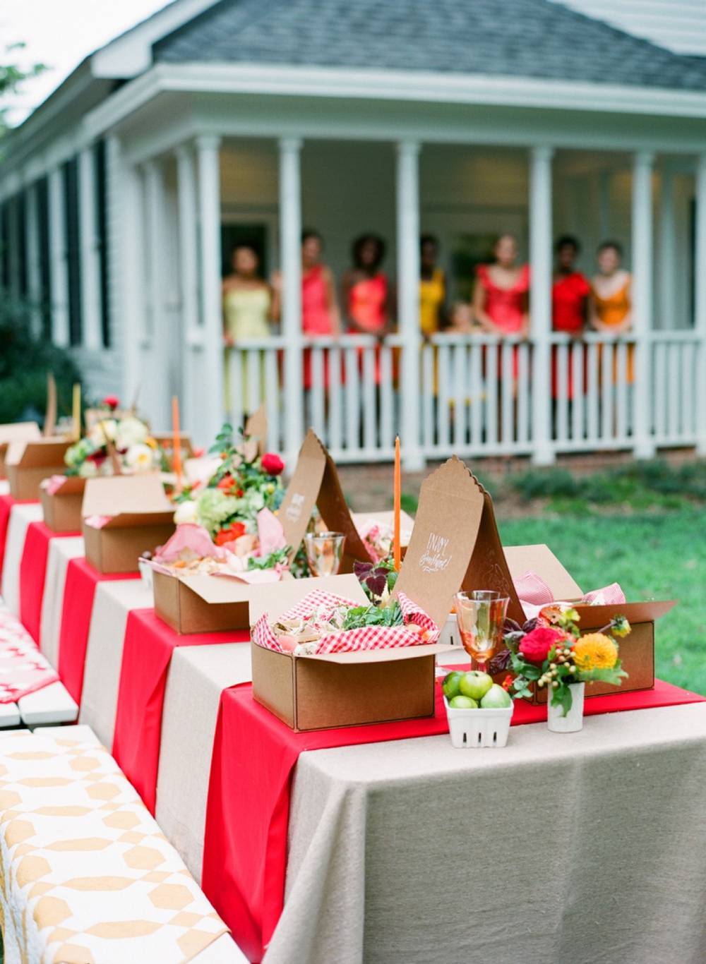 Backyard Dining Party Ideas