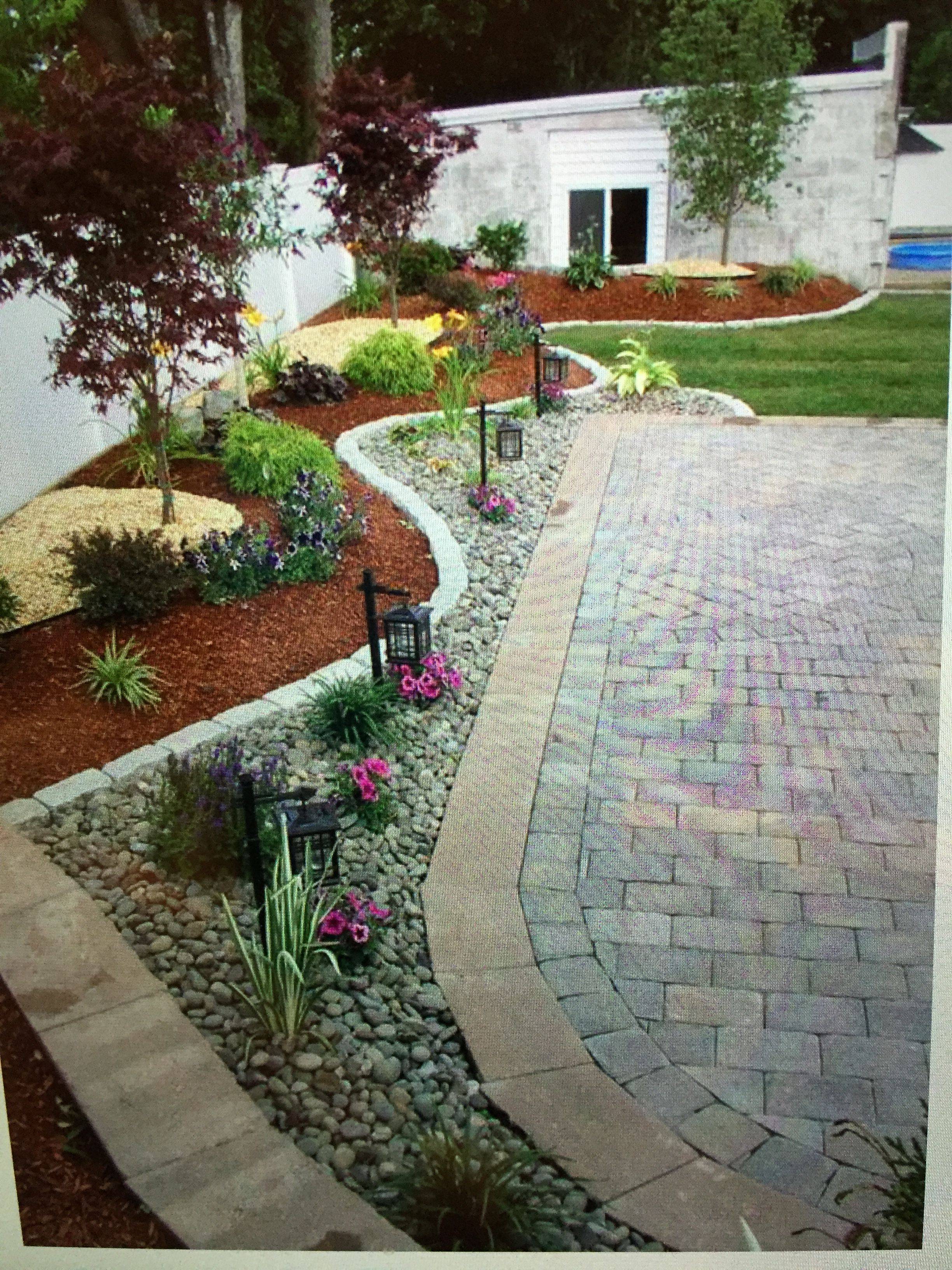 Large Yard Landscape Designers Daybreak