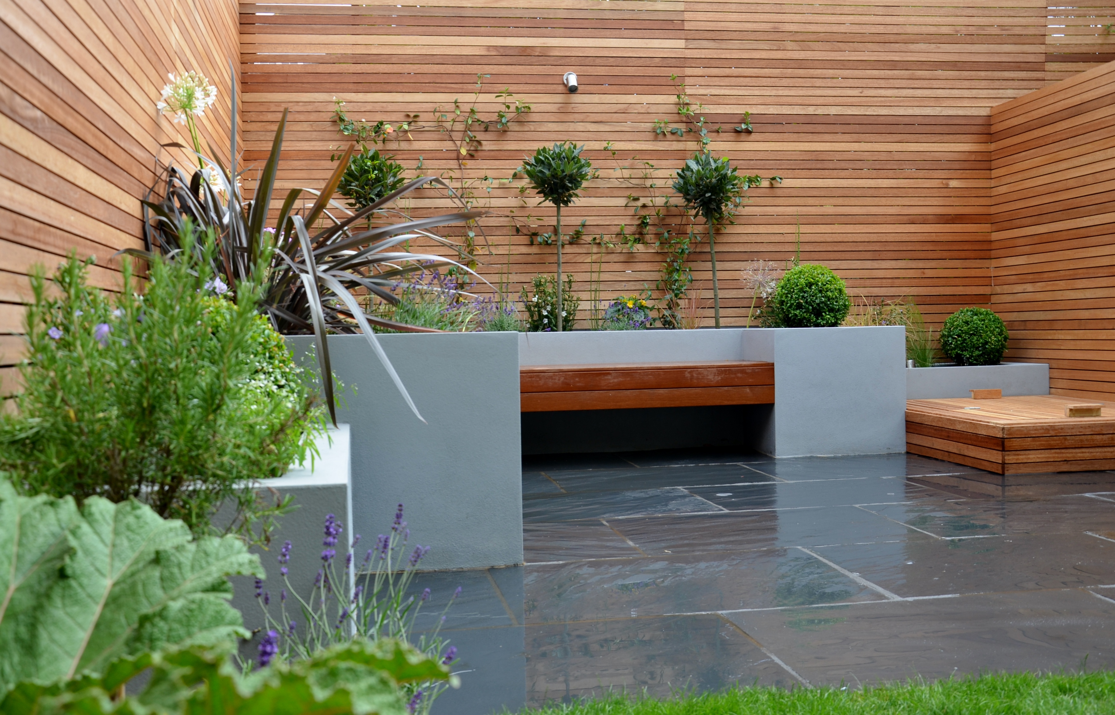Modern Garden Design Small London Cedar Screen Grey