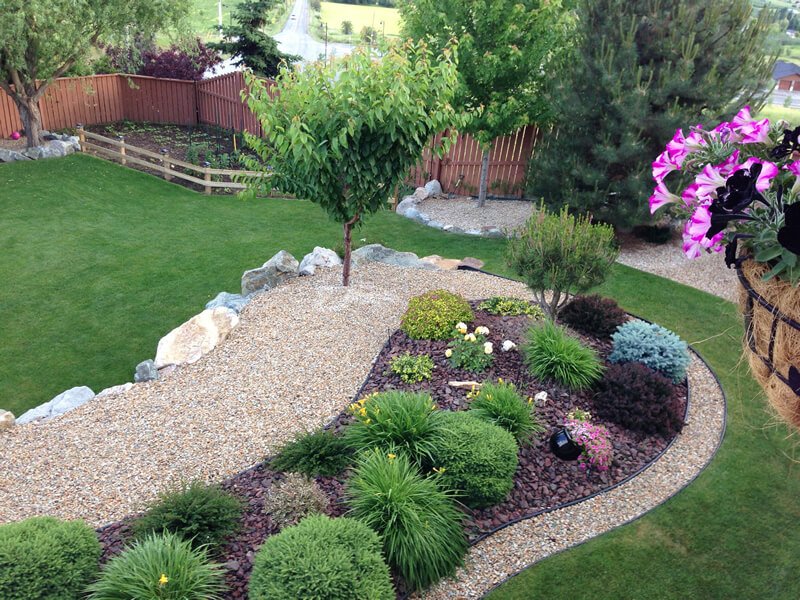 Stunning Rustic Landscape Designs