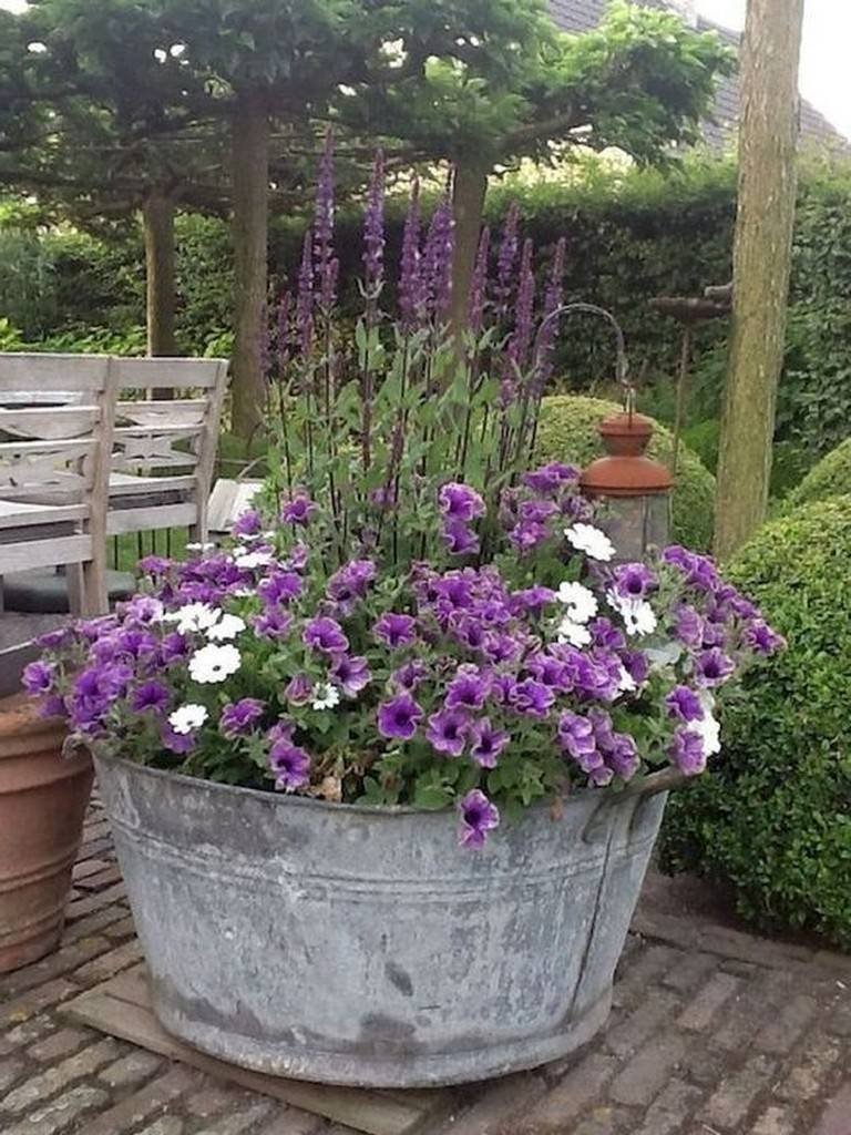 Beautiful Summer Container Garden Flowers Ideas Structhomecom