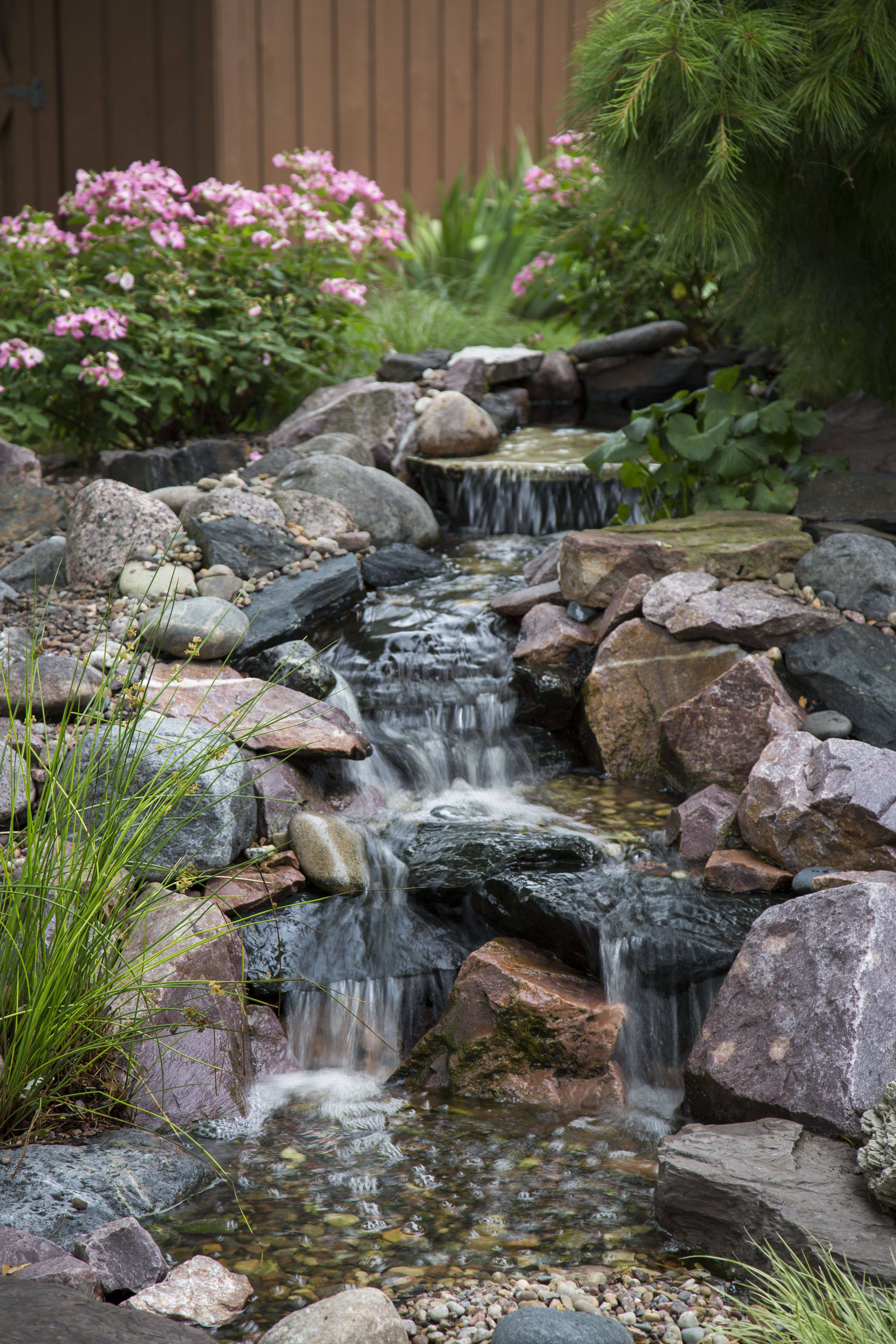 Cool Backyard Pond Design Ideas