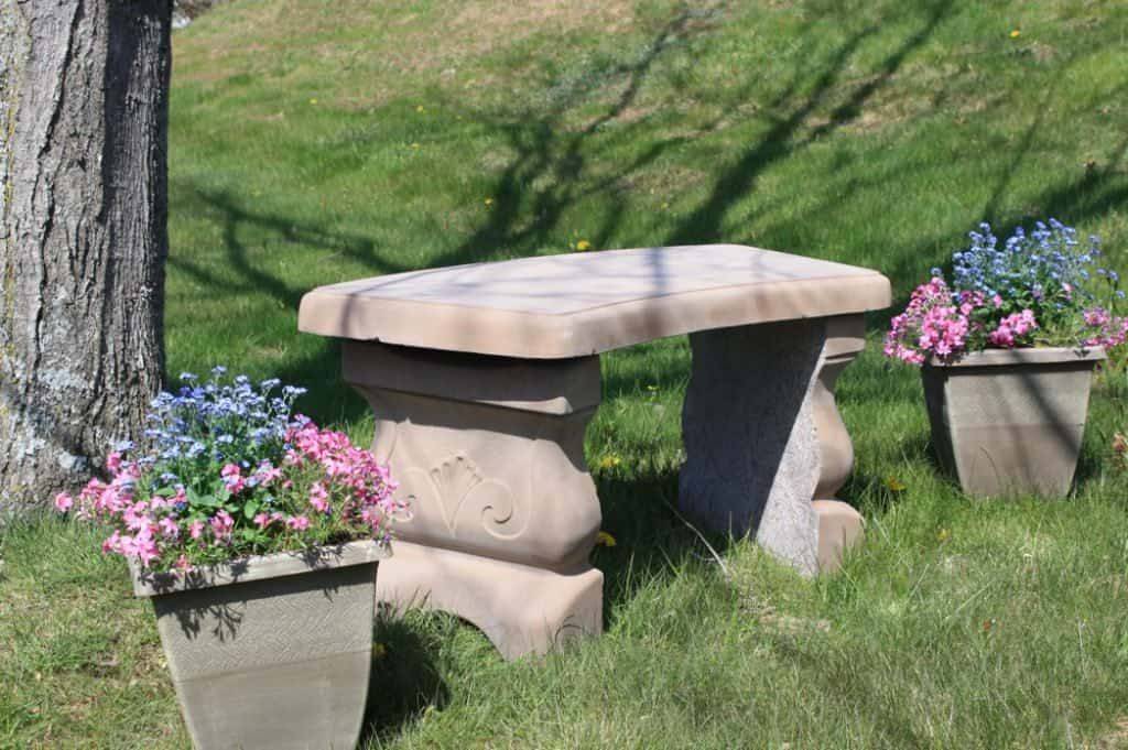 Unique Garden Benches Adding Inviting