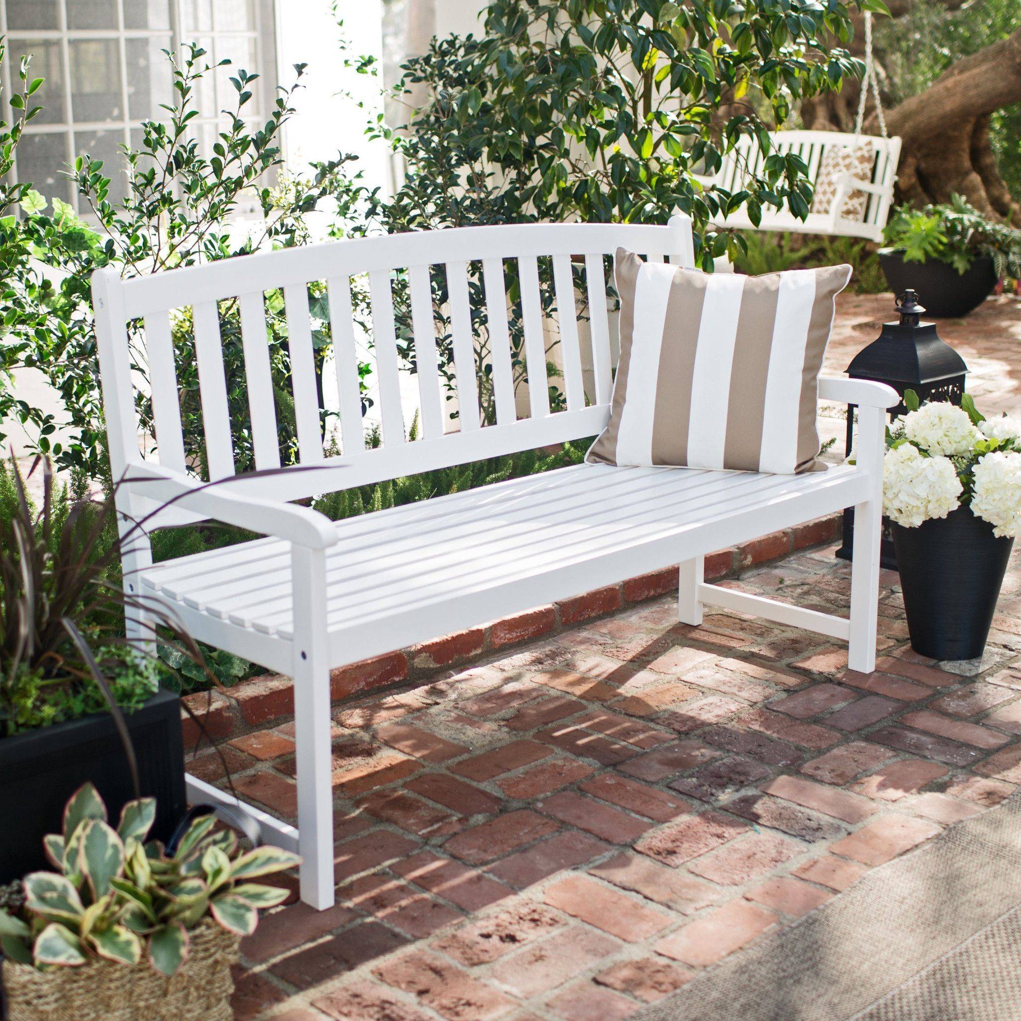 White Garden Benches Dreamtupdesign