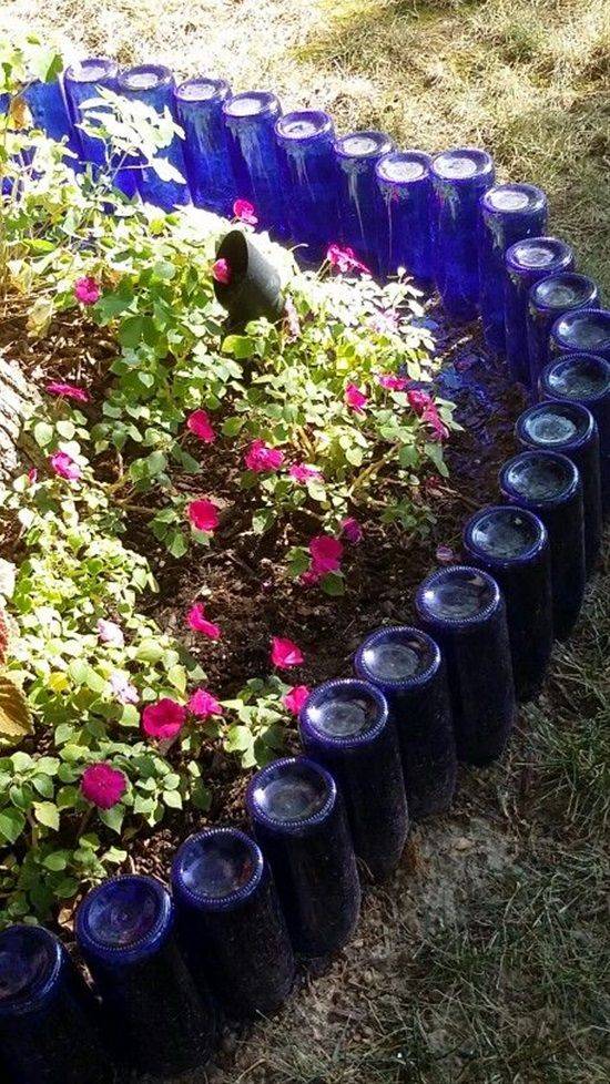 18 Glass Bottle Garden Edging Ideas You Cannot Miss SharonSable