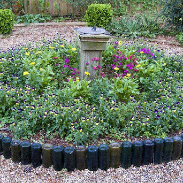 18 Glass Bottle Garden Border Ideas You Must Look SharonSable