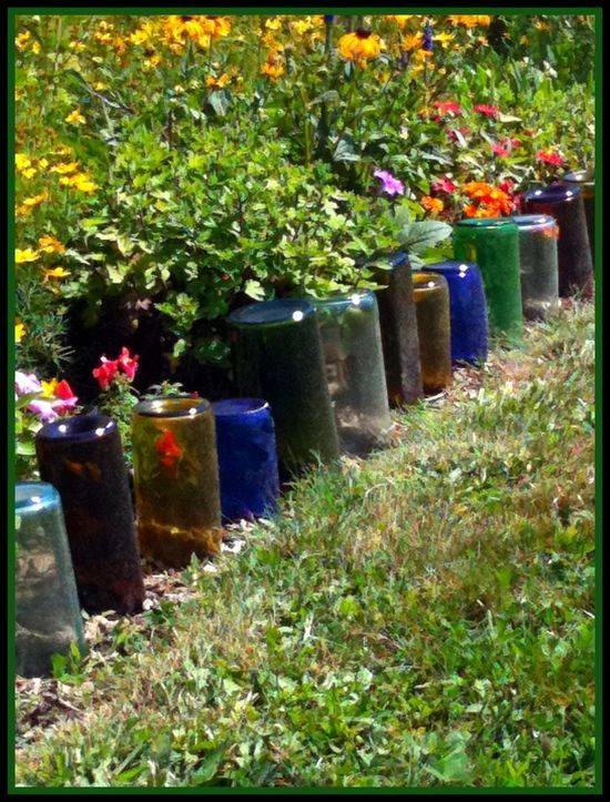 Glass Bottle Garden Edge Ideas De Jardinera
