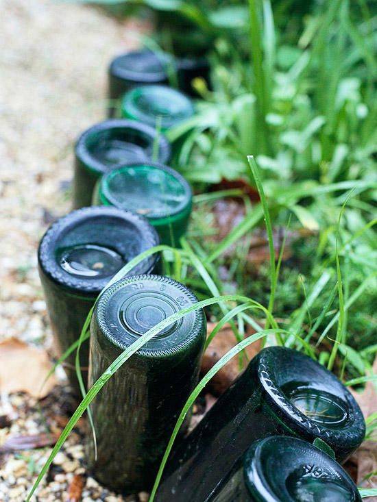 21 Glass Bottle Garden Edge Ideas To Try This Year SharonSable