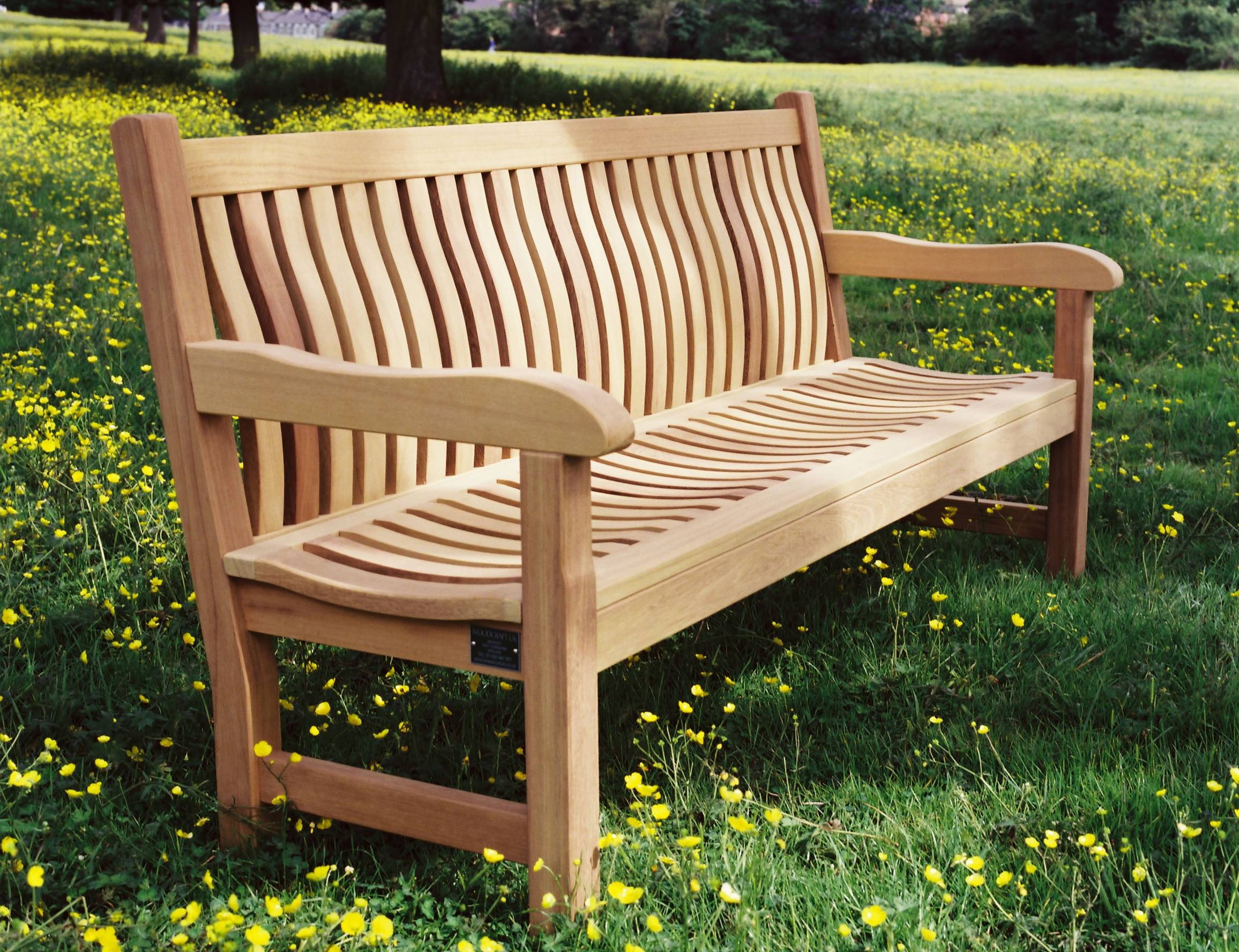 Country Garden Bench