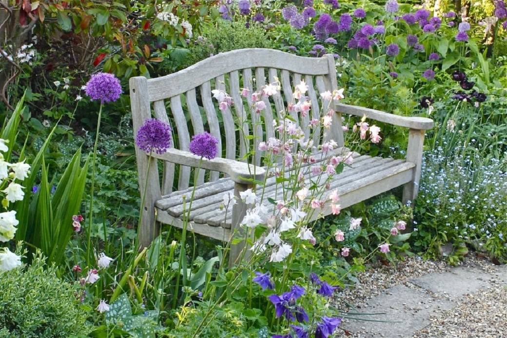A Decorative Garden Bench