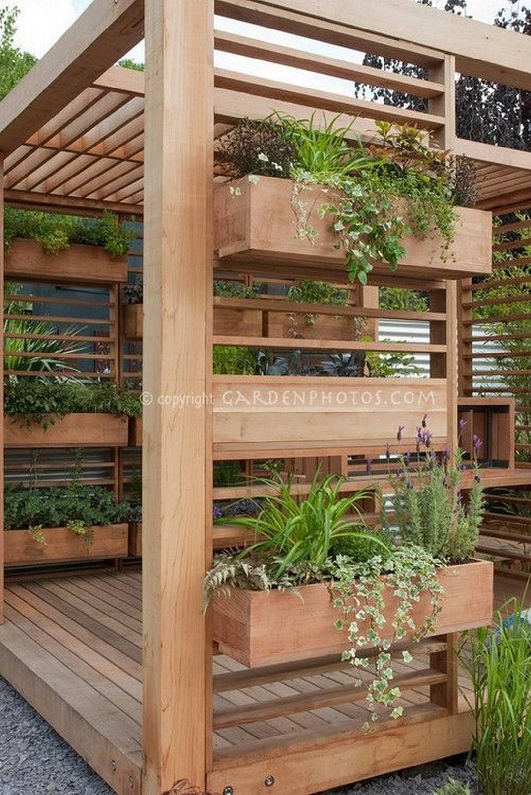 Beautiful Yet Functional Privacy Fence Planter Boxes Ideas