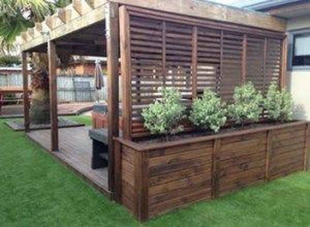 Pretty Privacy Fence Planter Boxes Ideas