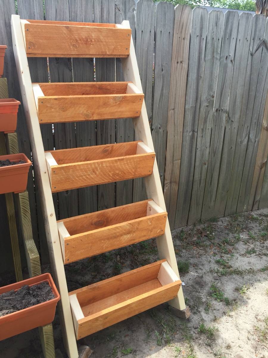 Adorable Diy Container Herb Garden Design Ideas