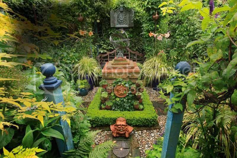 Earth Garden Ideas