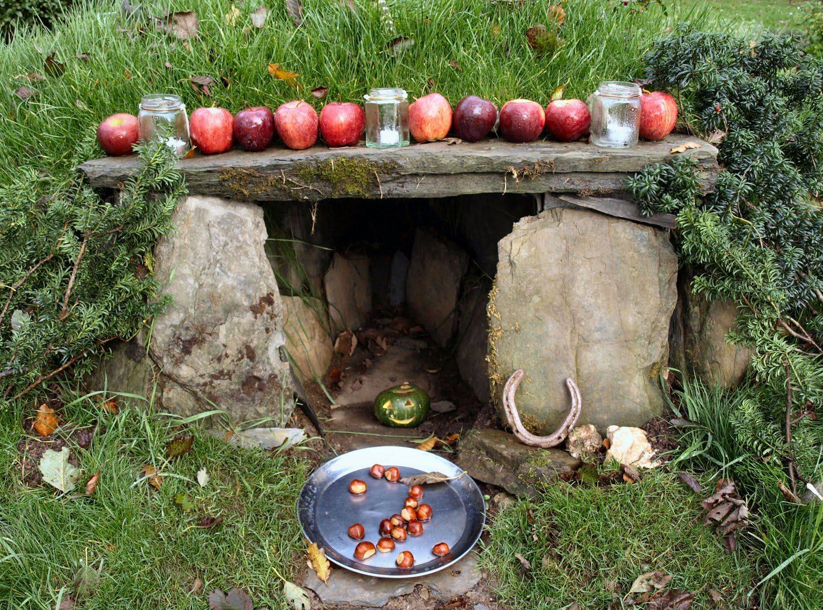 Shrine Garden Shrine