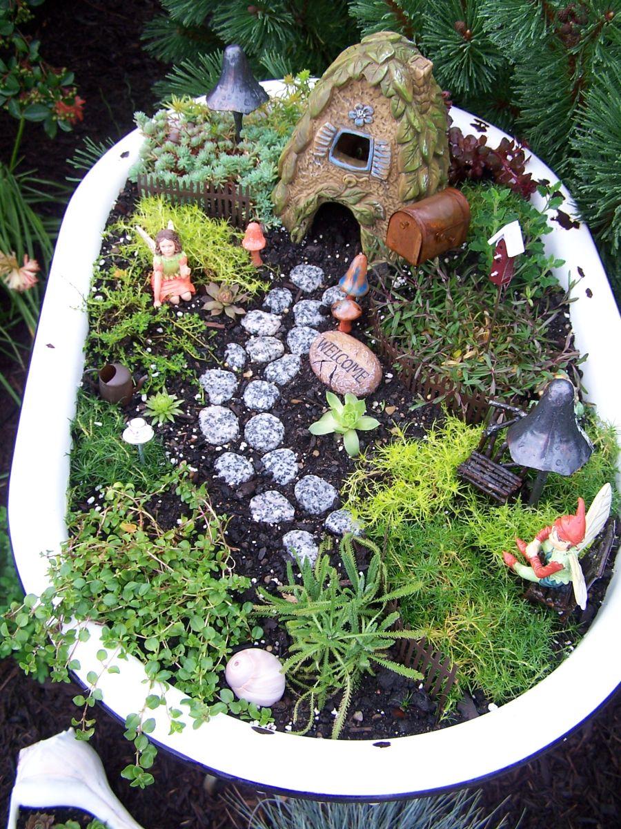 Tree Stump Fairy Garden Magical Diy Ideas Unique Balcony