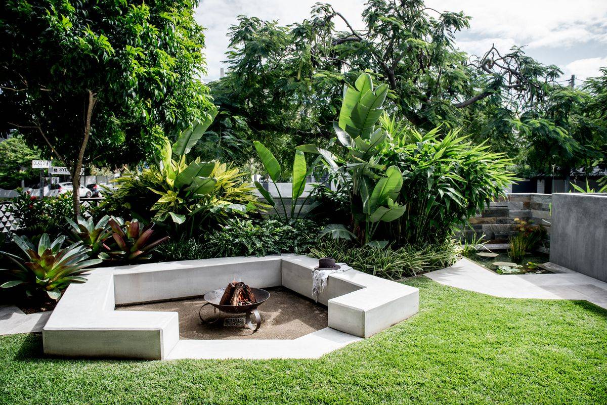 These Tropical Garden Design Ideas
